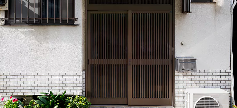 Bifold Louvre Doors in Ives Estates, FL