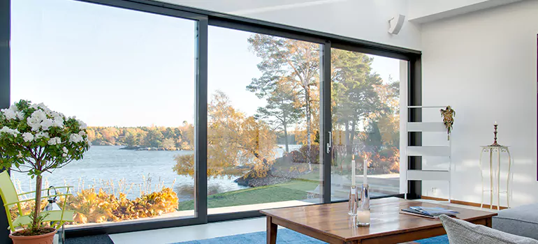 House Window Crank Repair in Ives Estates, FL