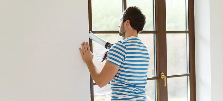 Outdoor Waterproof Caulk in Ives Estates, FL