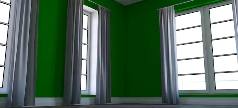 Single Hung Window Frame Repair in Ives Estates, FL